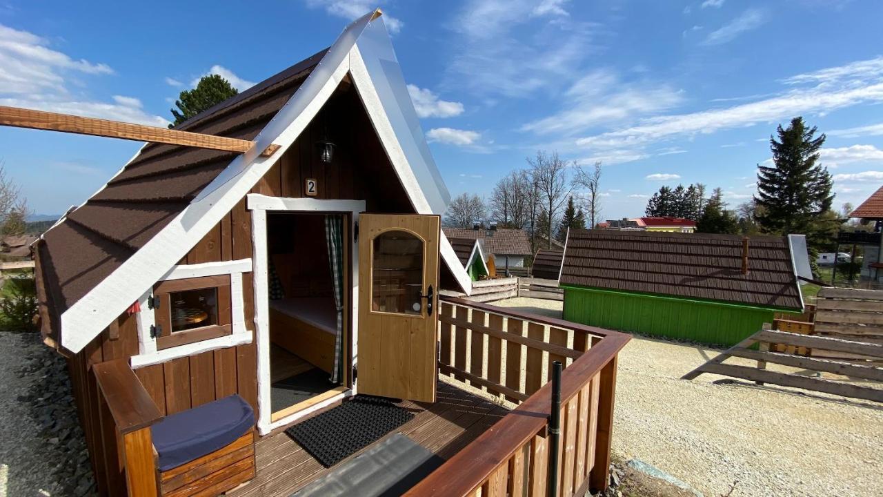 Glamping Park Hotell Mönichkirchen Exteriör bild