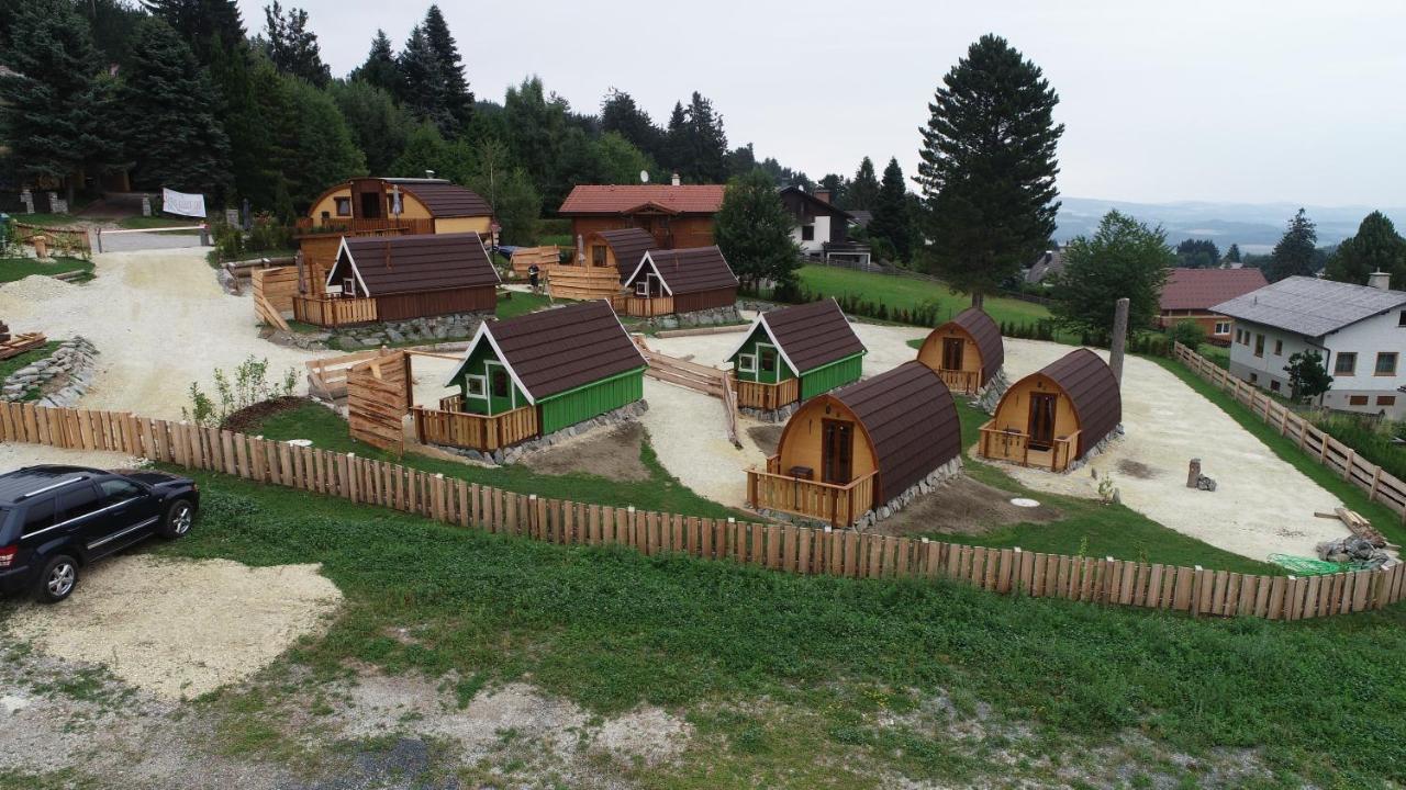 Glamping Park Hotell Mönichkirchen Exteriör bild