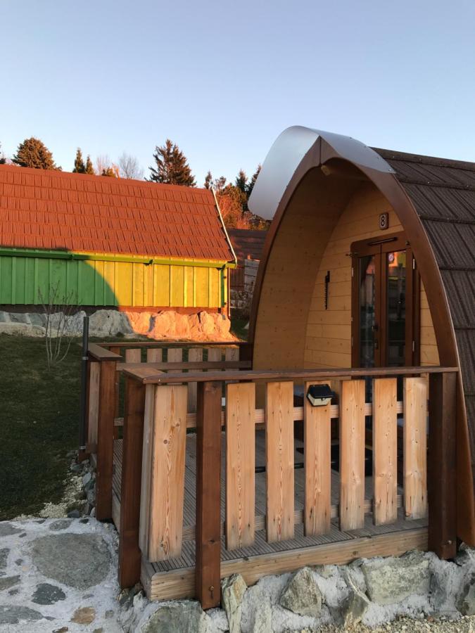Glamping Park Hotell Mönichkirchen Exteriör bild