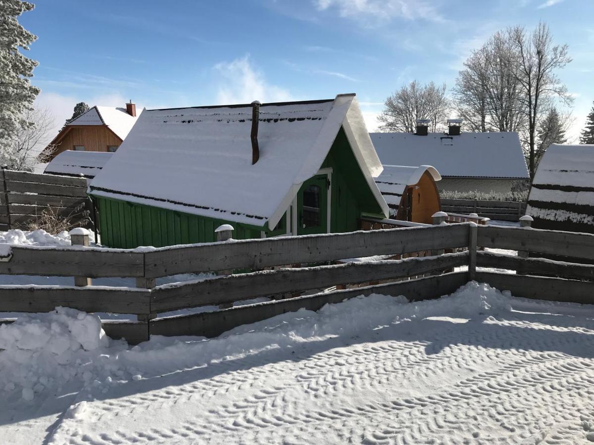 Glamping Park Hotell Mönichkirchen Exteriör bild